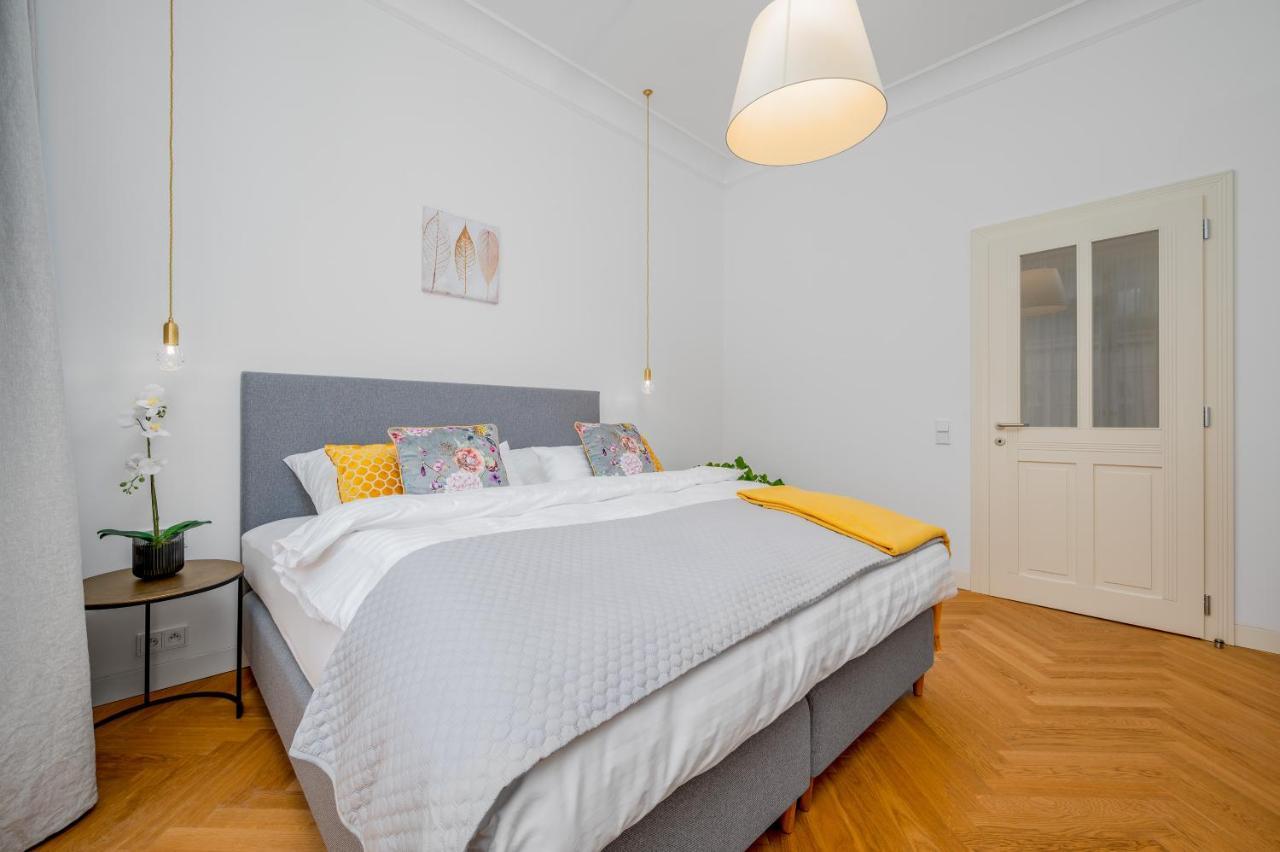 Prague Days - Old Town - Spacious Apartment エクステリア 写真